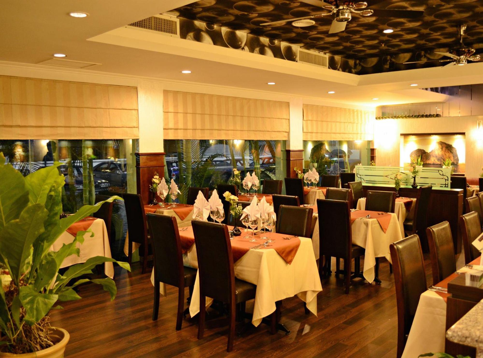 Regalodge Hotel & Spa Ipoh Exterior photo