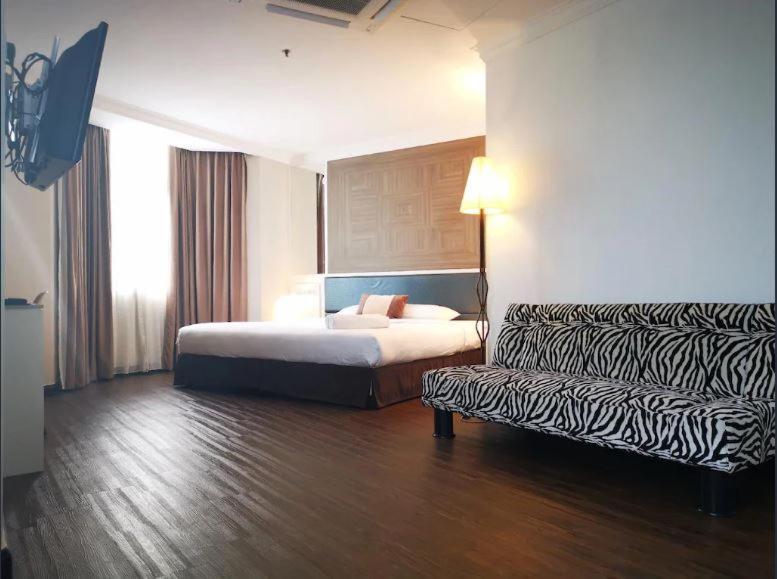 Regalodge Hotel & Spa Ipoh Exterior photo